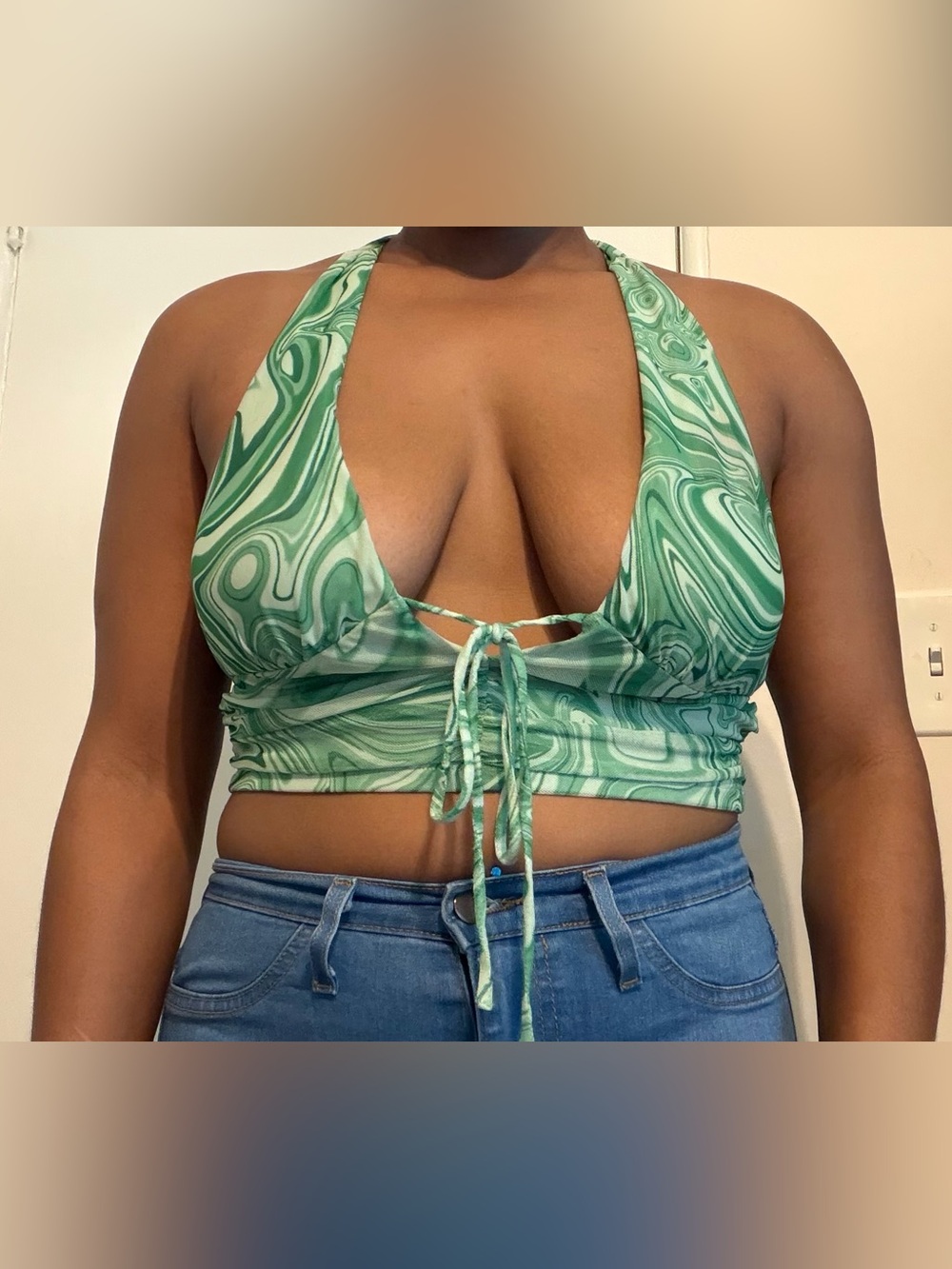 π Fashion Nova Green Marble Halter Crop Top π - Picture 4 of 8
